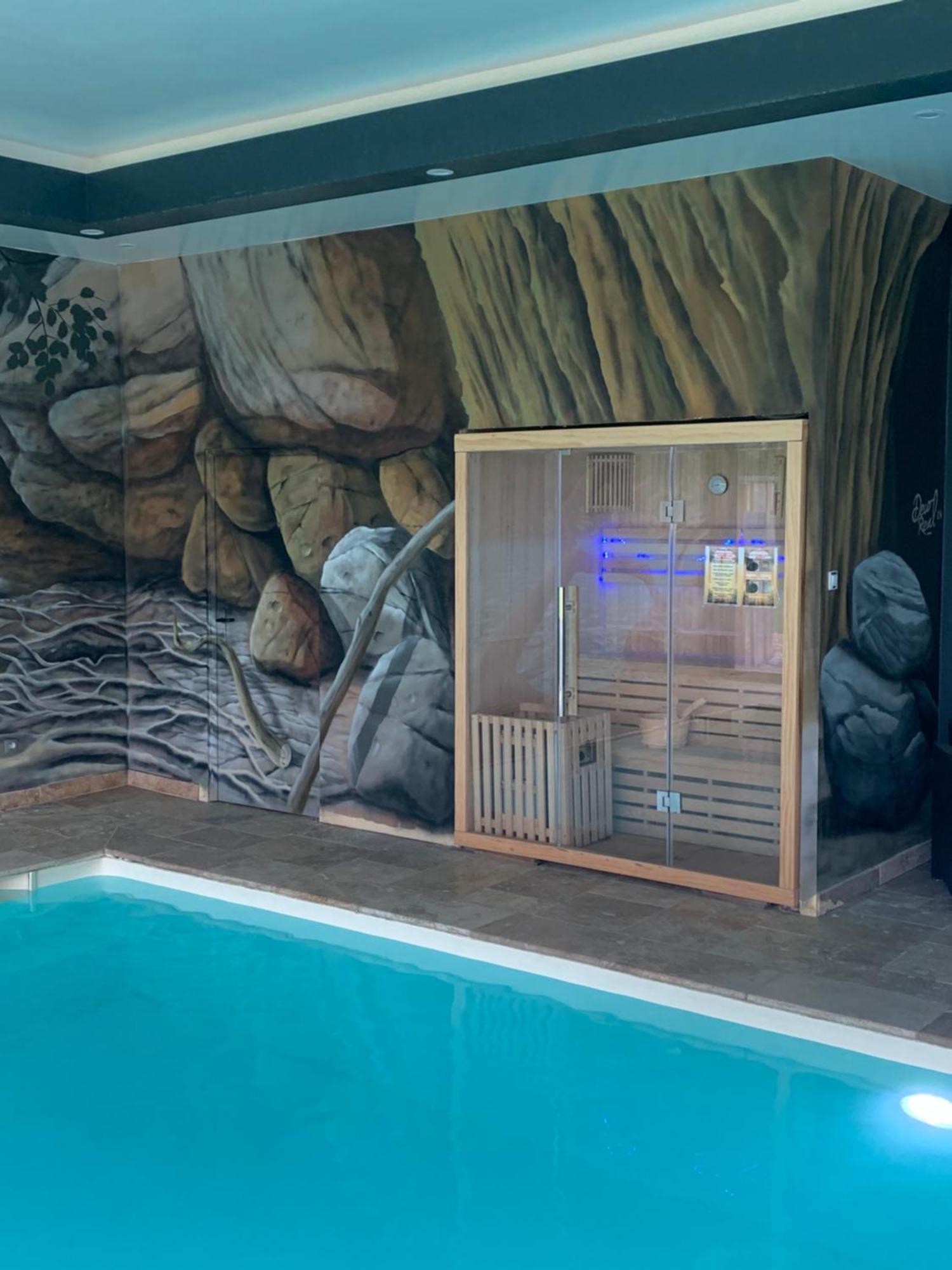 Cottage piscine intérieure31degrés ZOO LA FLECHE24H du Mans Clermont-Creans Exterior foto